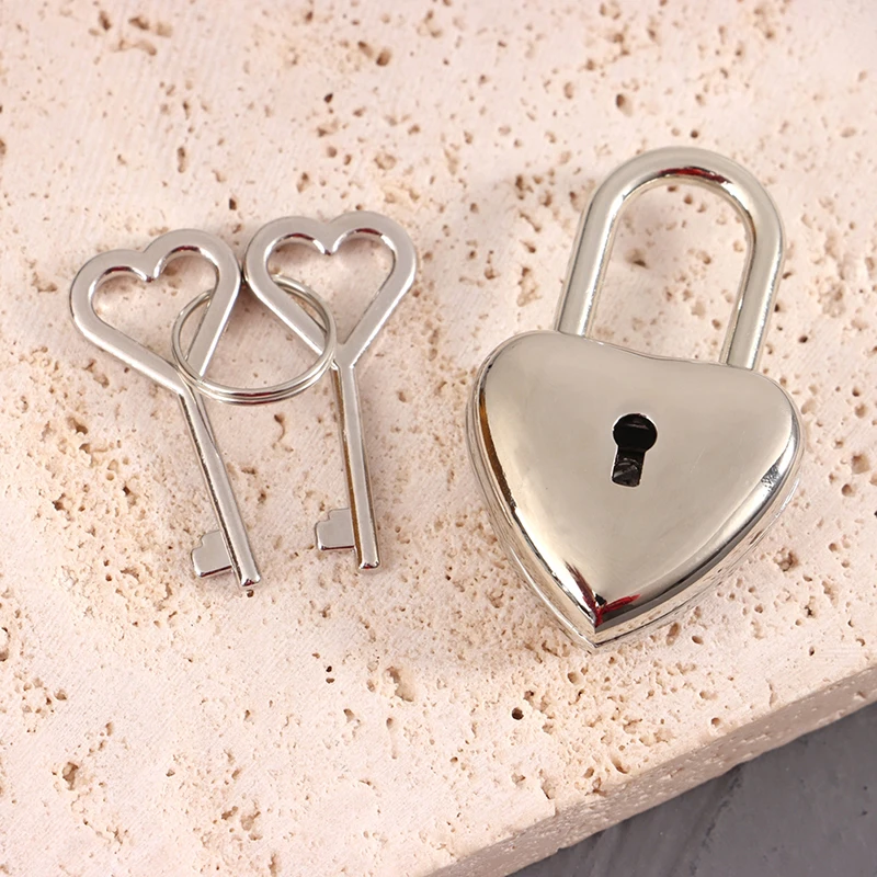 1Set Heart Shape Padlock Mini Luggage Hardware Locks With Key Lock For Travel Wedding Jewelry Box Diary Book Suitcase