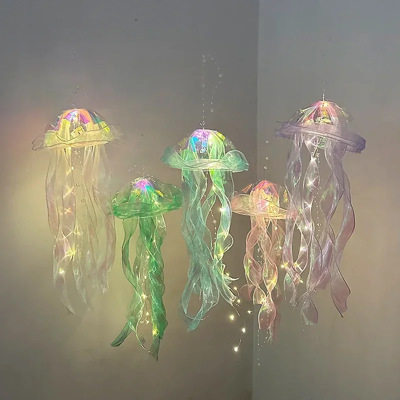 

Mid-Autumn Festival jellyfish lantern finished children's kindergarten school stall portable luminous ambient light pendant toy