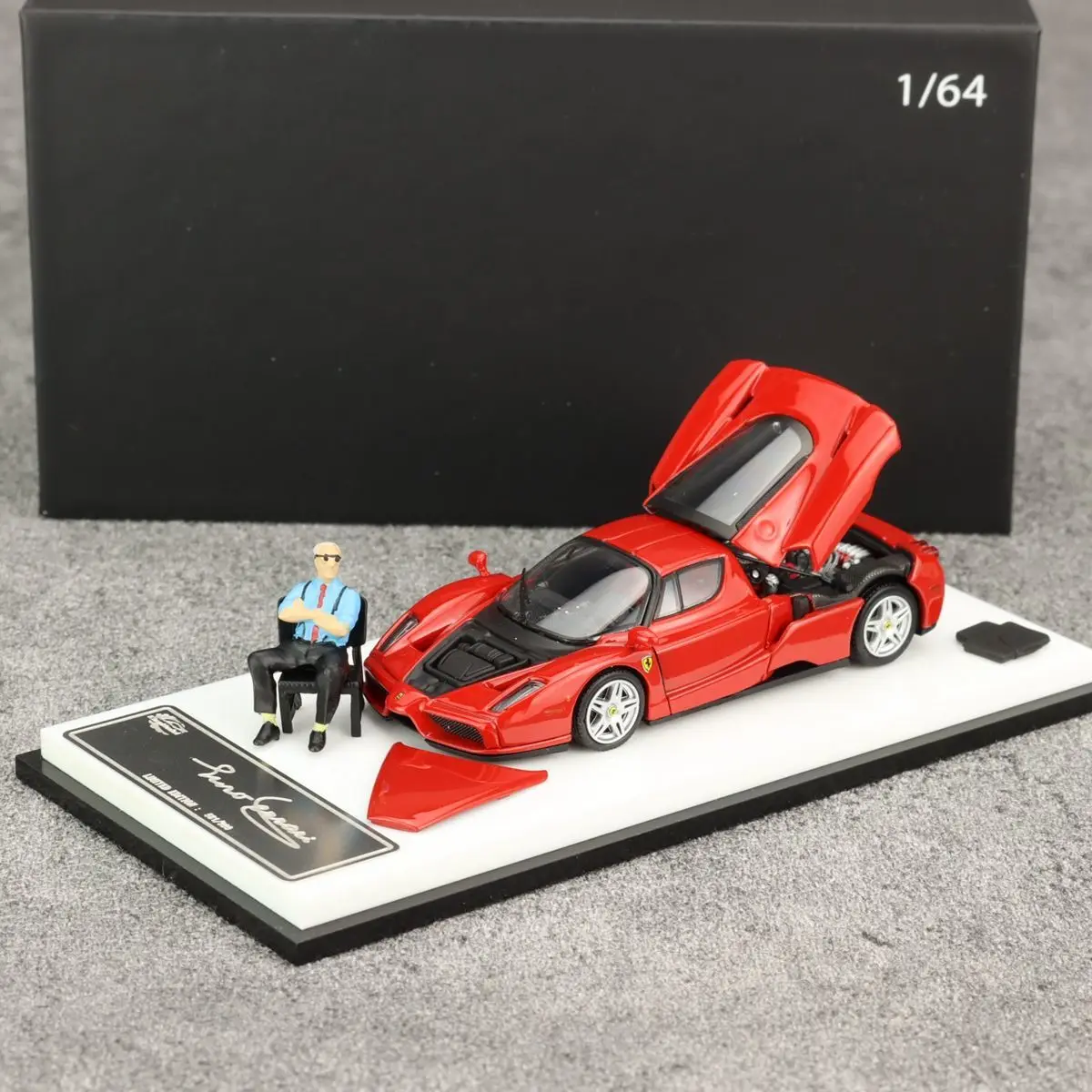 King Model 1:64 Enzo Diecast Model Car