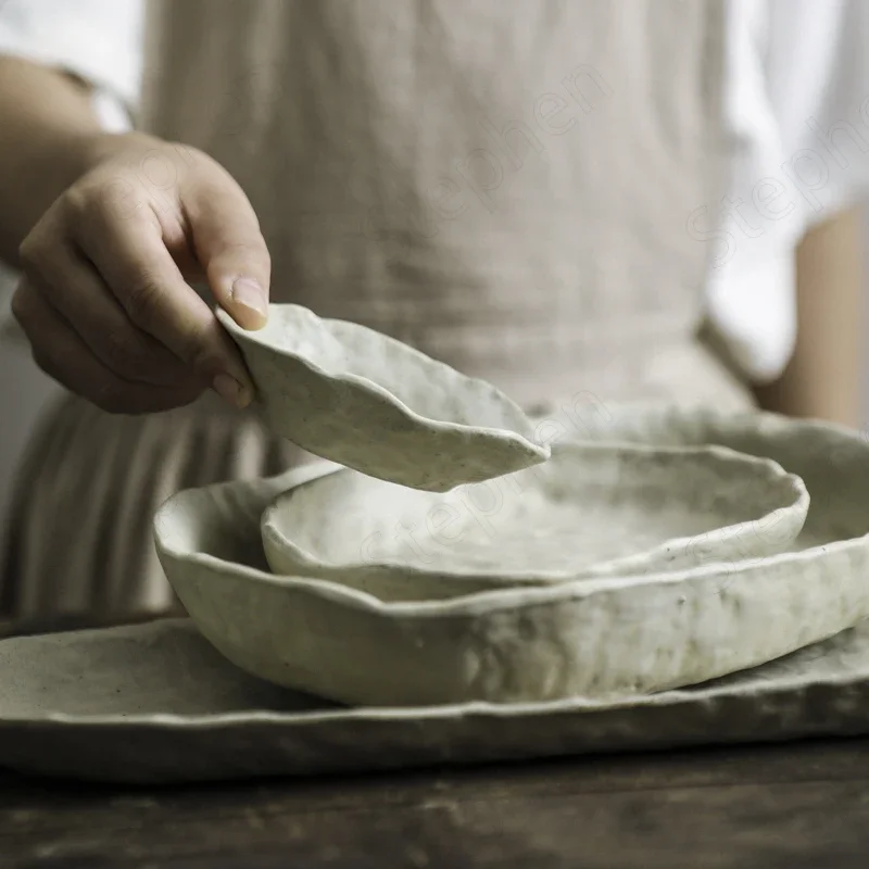 

Белая керамическая посуда, японская современная керамическая тарелка особой формы, тарелка ручной работы для стейка, пасты, украшение для дома