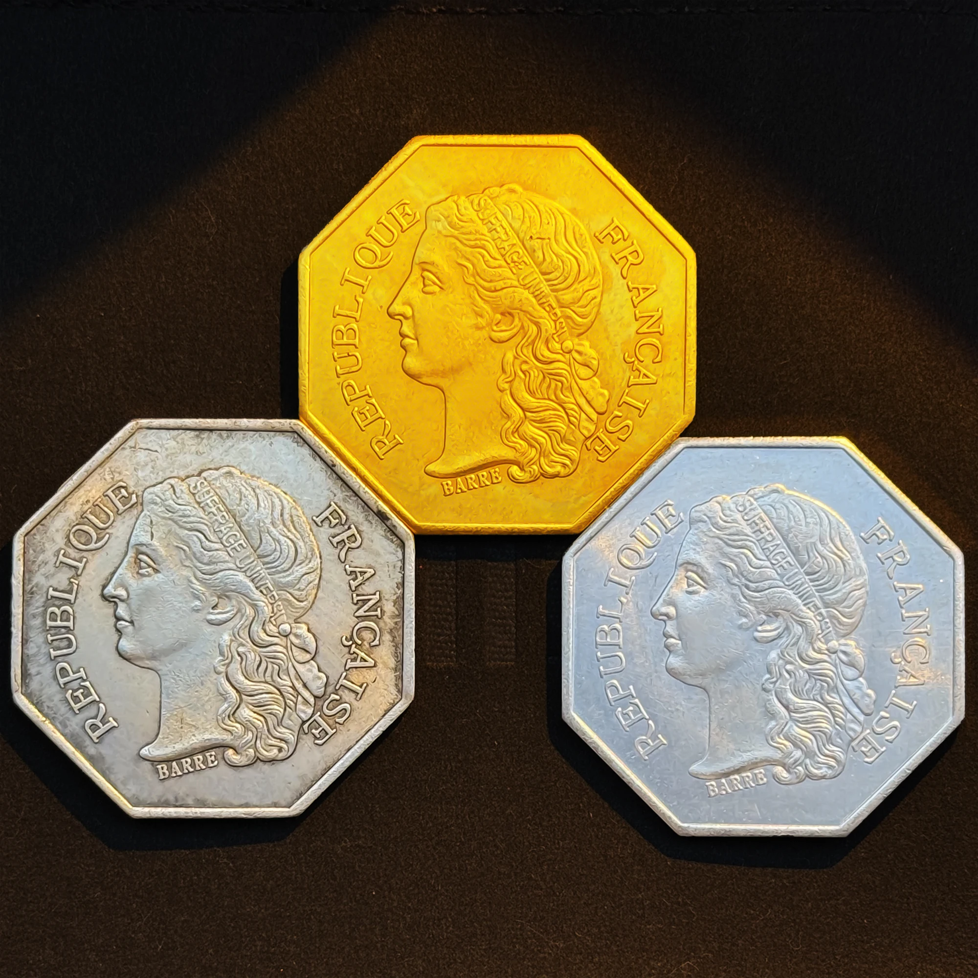 

1pc French Balance Octagonal Medal Golden/Silvery/Antique Craft Commemorative Coin Vintage Home Decoration Collector's Gift