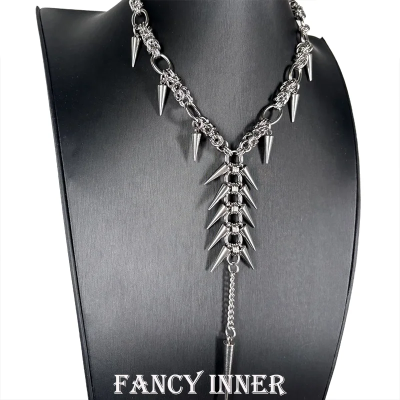 2025 New Punk Necklace Metal Chain Rivets Tassel Exaggerated Ins Unisex Long Neck Accessaries for Women Men Jewelry