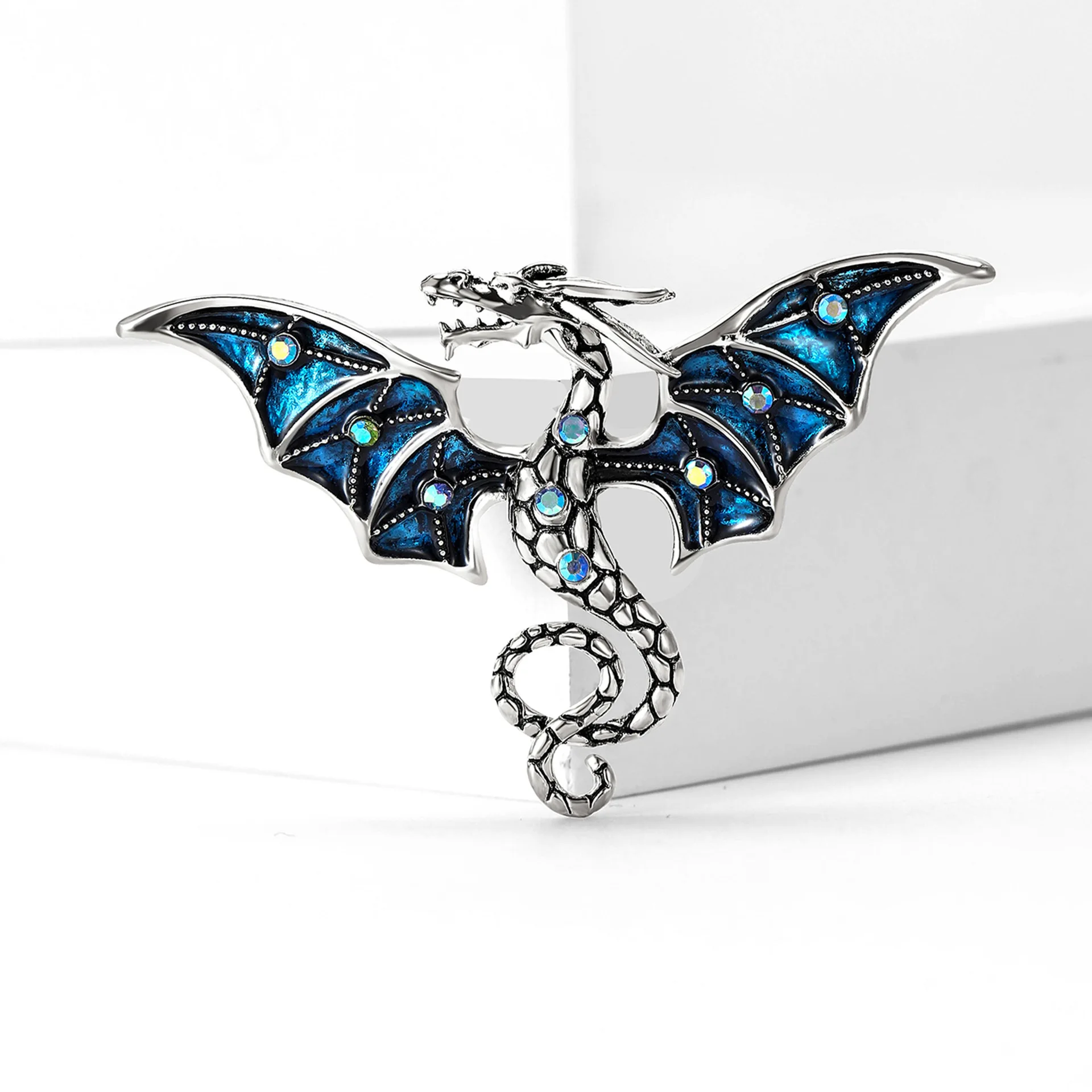 Popular Enamel Dragon Pins for Women Unisex Rhinestone Flying Dragons Brooch Event Party Backpack Decoration Clothes Accessories