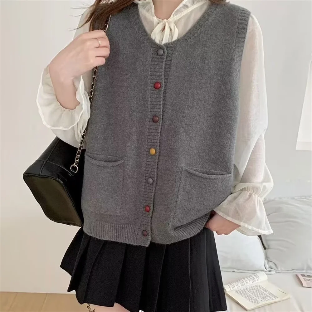 

2026 Korean Fashion Knitted Cardigan Vest For Women Autumn And Winter New Loose Round Neck Sleeveless Sweater Short Tops