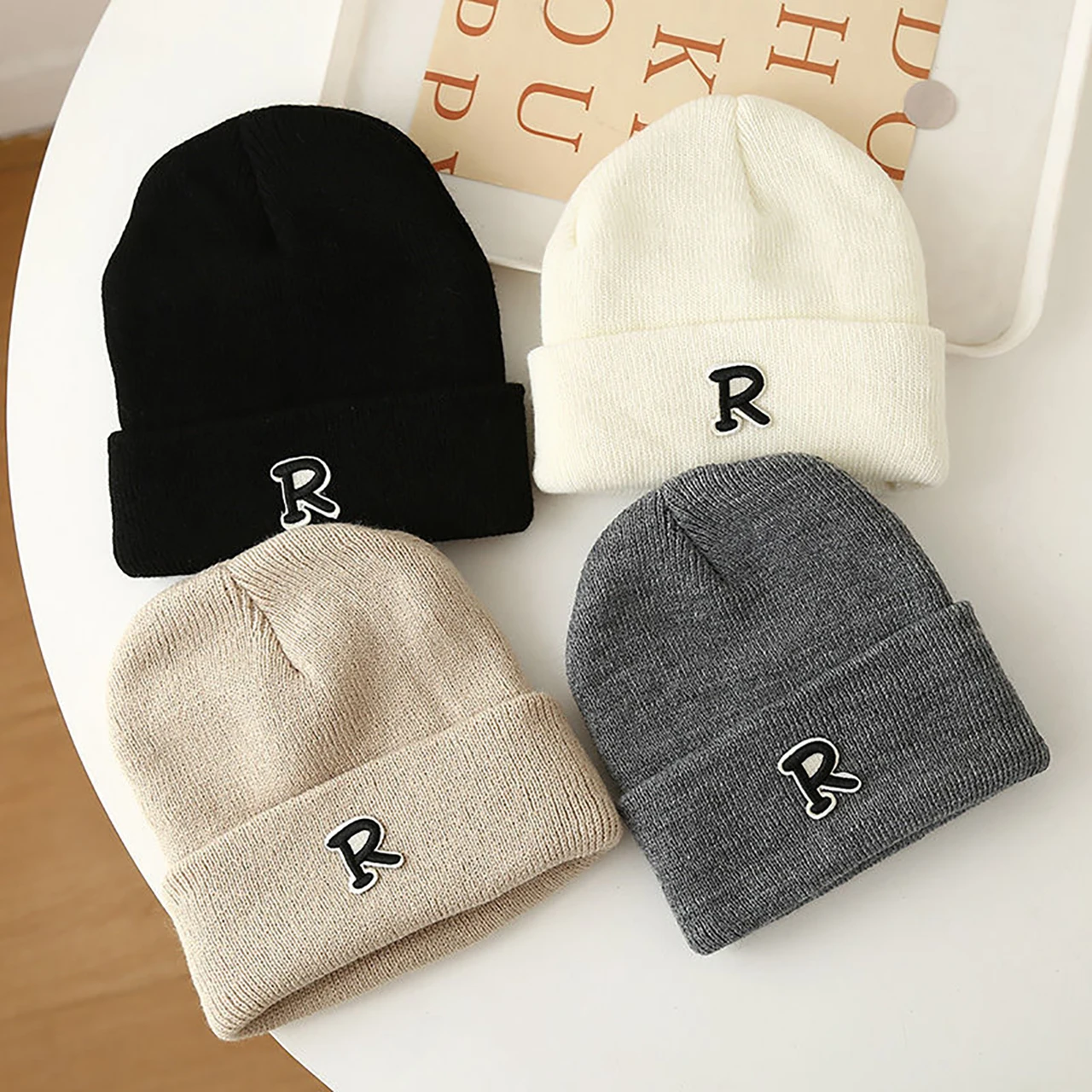 

R-Letter Knit Hat Winter Warm Kids Woolen Cap Solid Color Beanie 2-7Year Boy Girl Ear Protection Pullover Cap Children Skullcaps