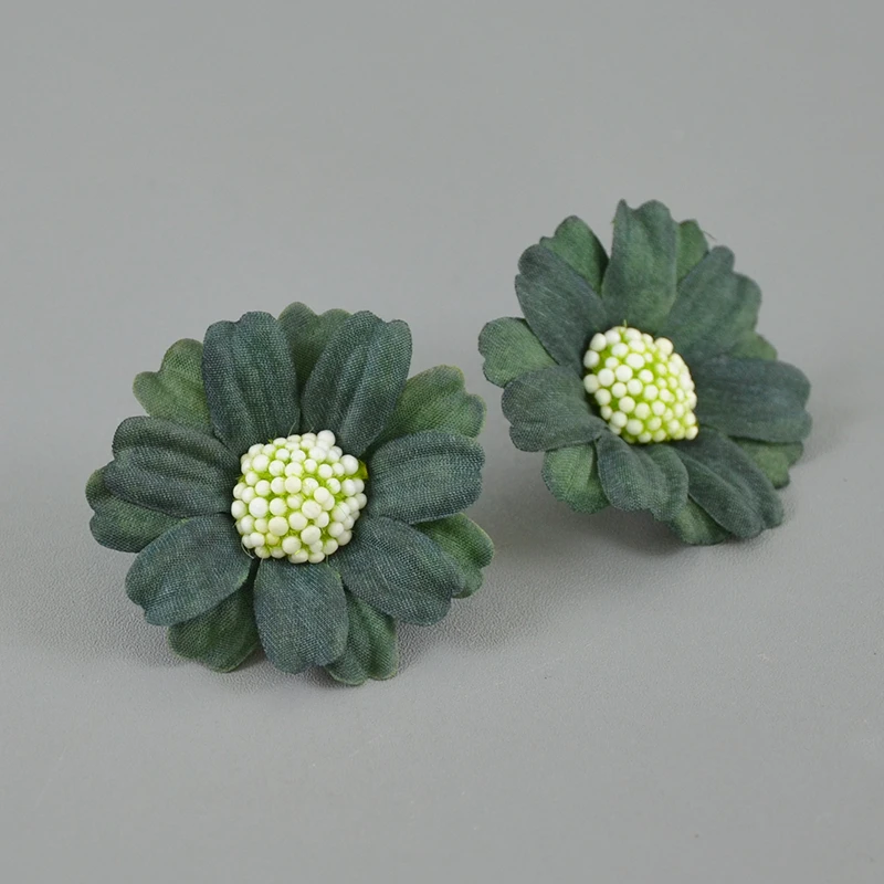 10/15pcs 4.5cm Silk retro daisy artificial flower head wedding decoration DIY Wreath scrapbook craft wristband head ring flowers