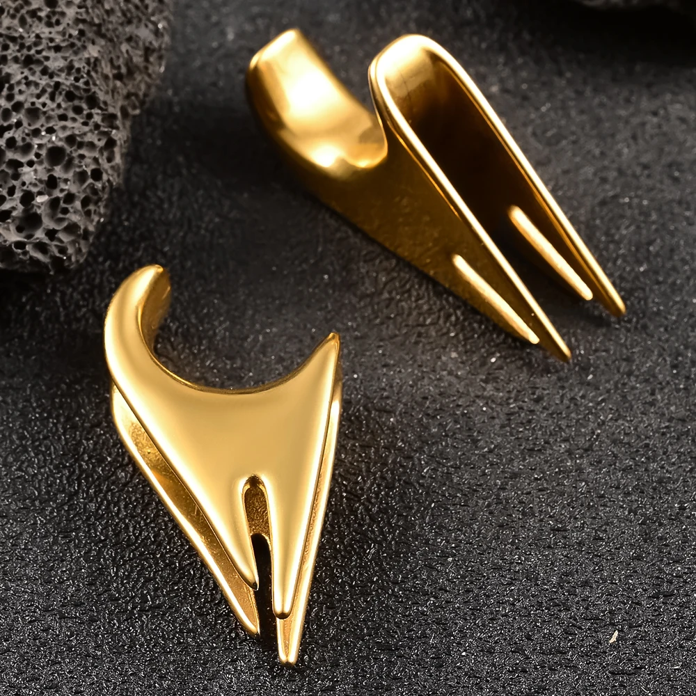 Vanku 2PCS Stainless Steel Ear Plugs Expander Victory Saddle Tunnels Ear Gauges Piercing Body Jewelry For Women Ears Stretcher