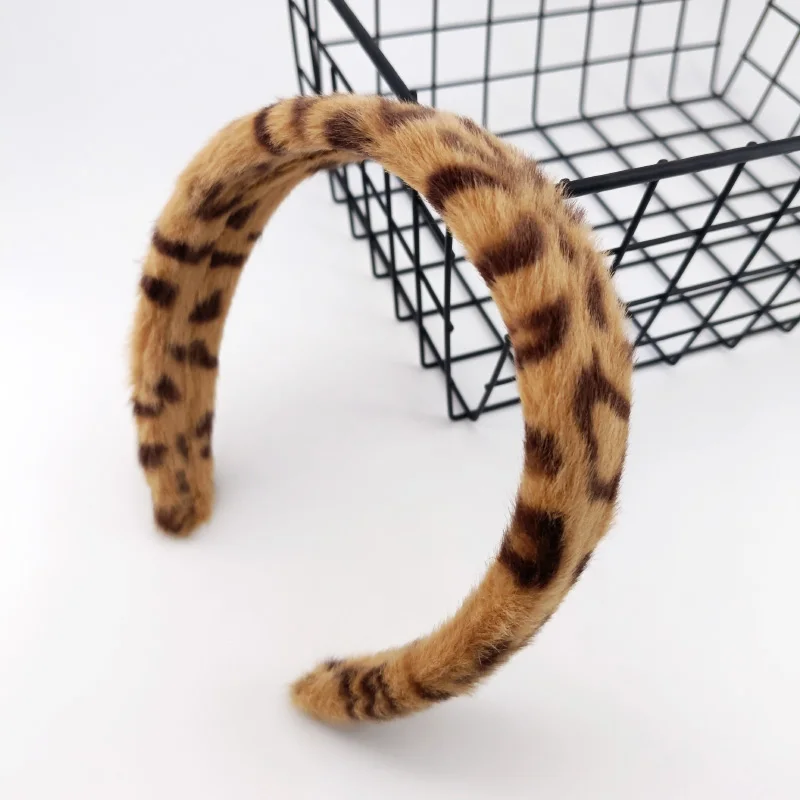 1pc Korean Soft Plush Headbands Imitation Rabbit Fur Padded Hair Bands Warm Fluffy Furry Hair Hoops Makeup Hair Accessories
