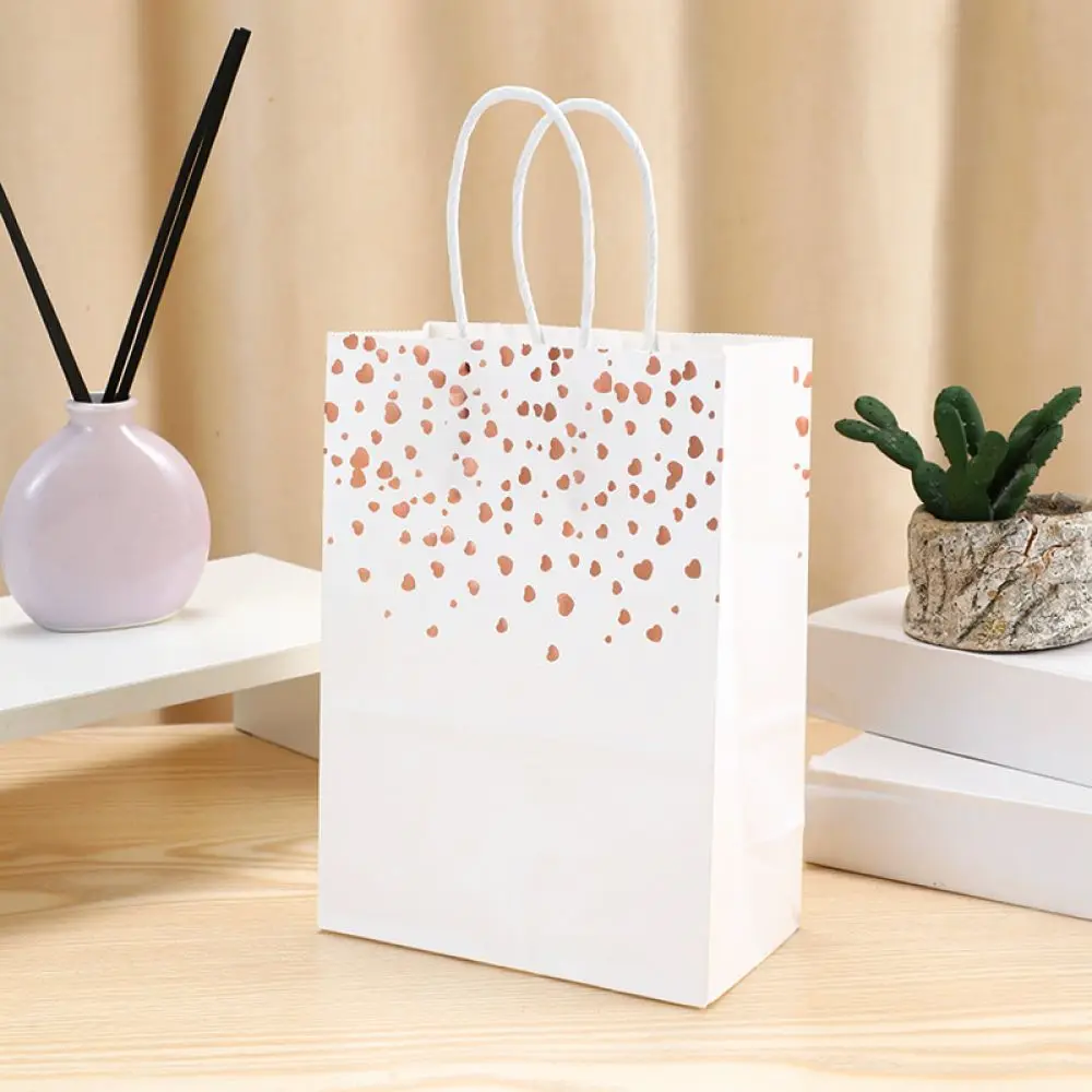 Decorative Paper Gift Pouch Gold Stamping Heart For Wedding Favors Baking Supplies Candy Bags Party Present Storage Holder