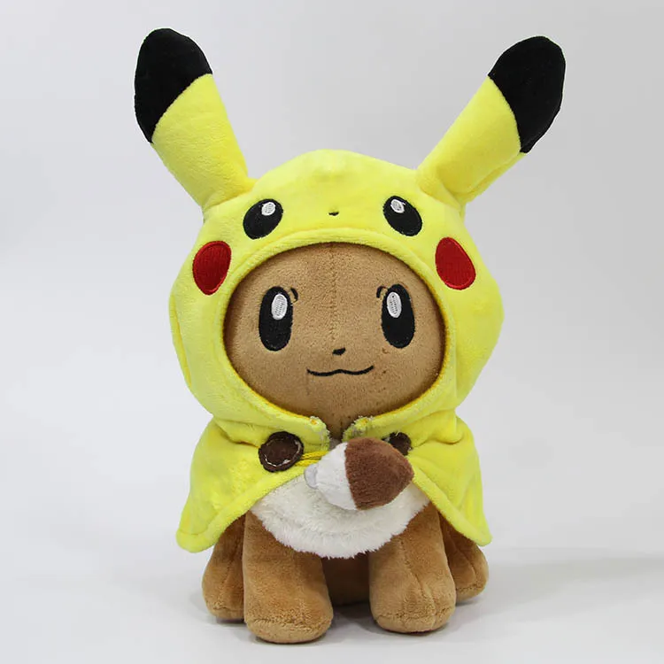 Pikachu Cosplay Eevee peluche Pokemon muñecos de peluche Eevee vestir capa Cos Pikachu peluches Kawaii juguetes pasatiempos encantador regalo para niños