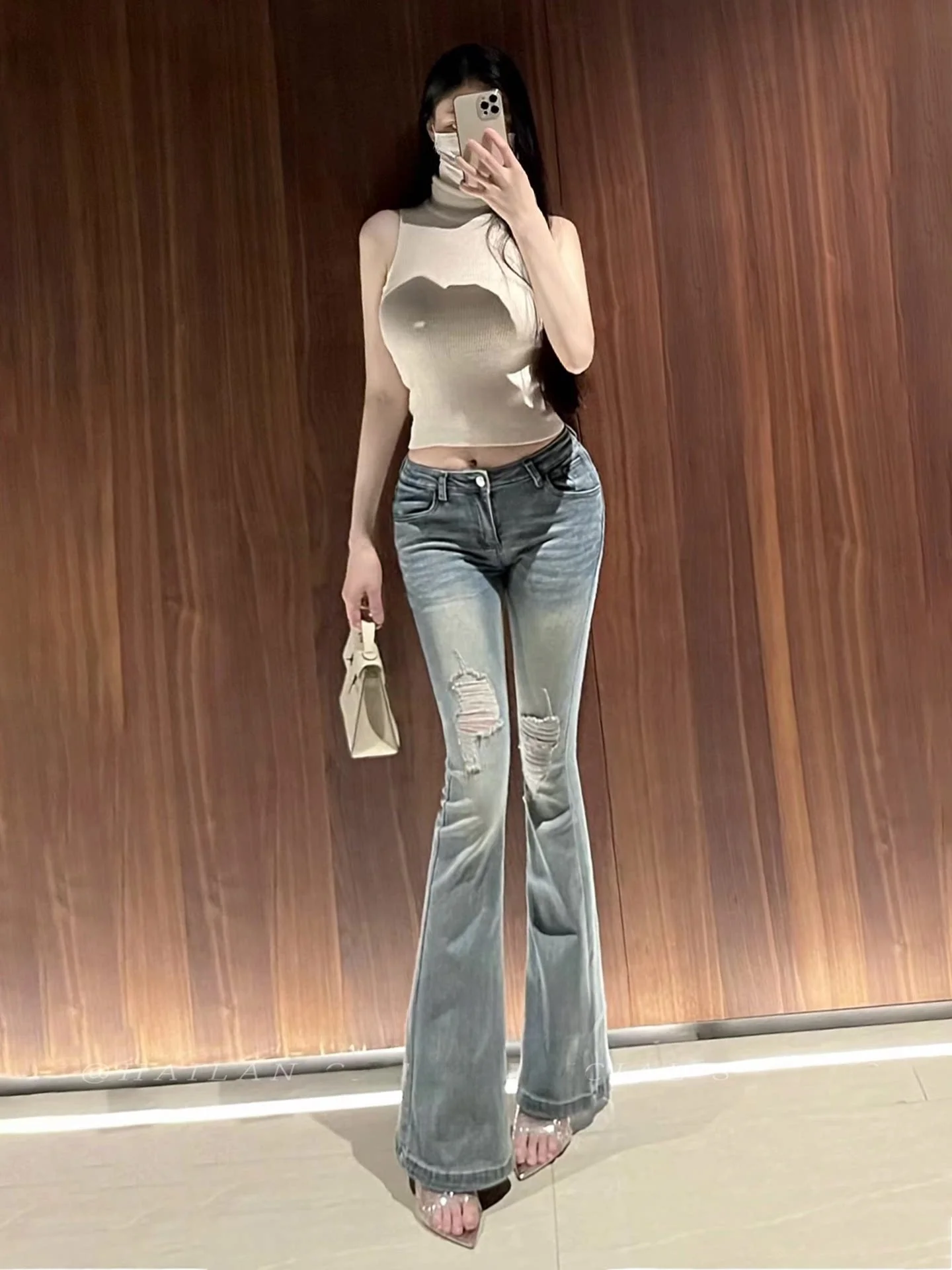 

Женские джинсы-клеш с низкой талией: модный дизайн, асимметричные прорези, утягивающие, универсальные, длинные брюки из эластичного хлопкового денима