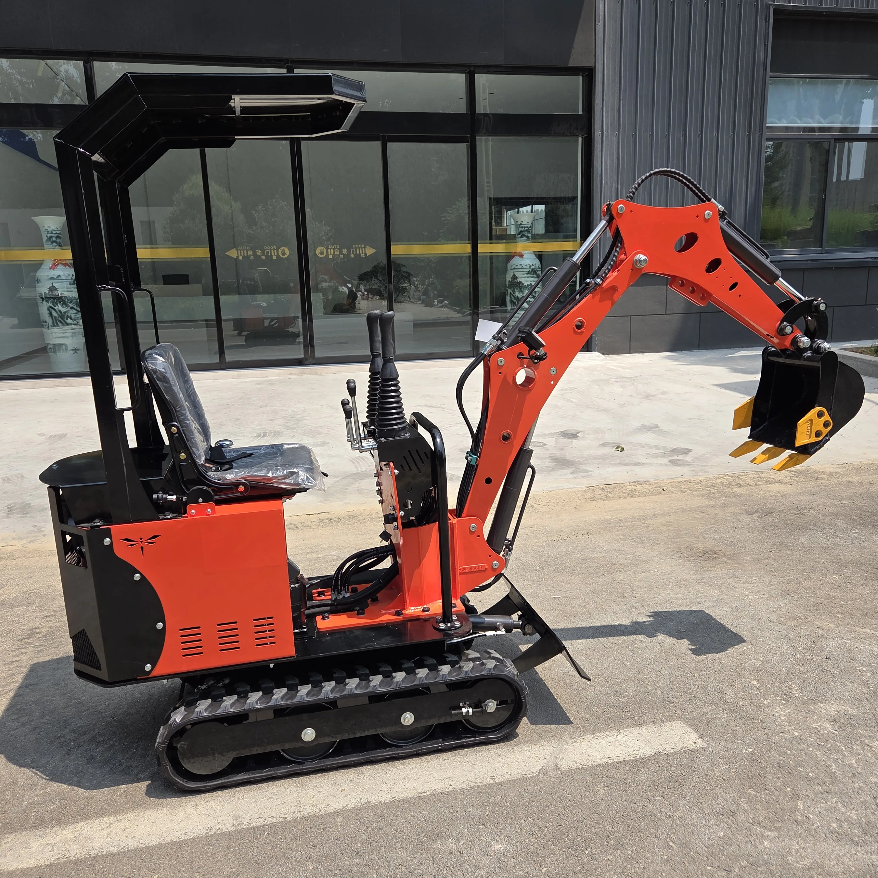 0.8톤 EPA 테일리스 미니 굴삭기 – 도시 건설, 조경 및 맞춤형 조경에 적합한 신모델