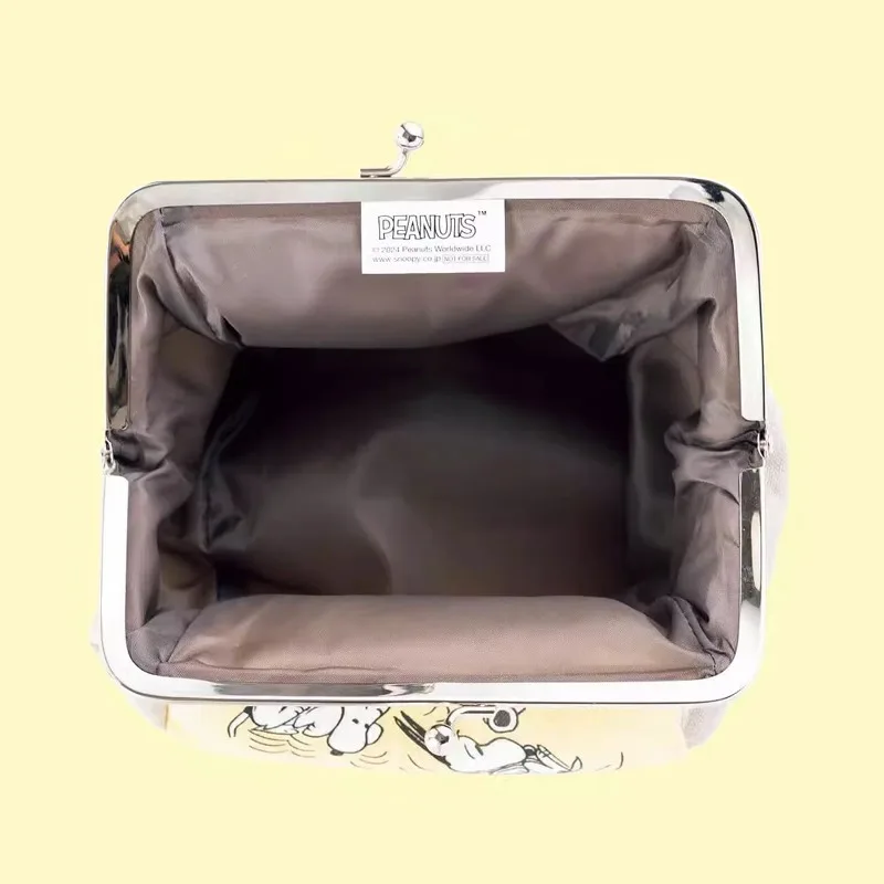 Snoopy Draagbare Portemonnee Japanse Stijl Mini Cash Portemonnee Lichtgewicht Canvas Hoofdtelefoon Tas Vrouwen Sleutelzakje Reiskaarthouder