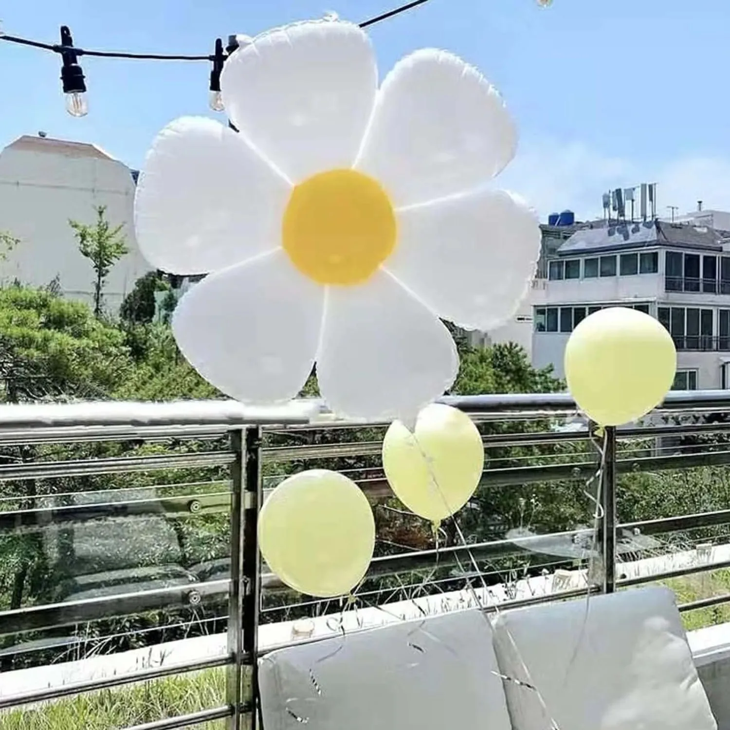 8pcs Small Daisy And Daisy Themed Birthday Party Decoration aluminum film balloon set Baby Shower Wedding Party Decora Supplies