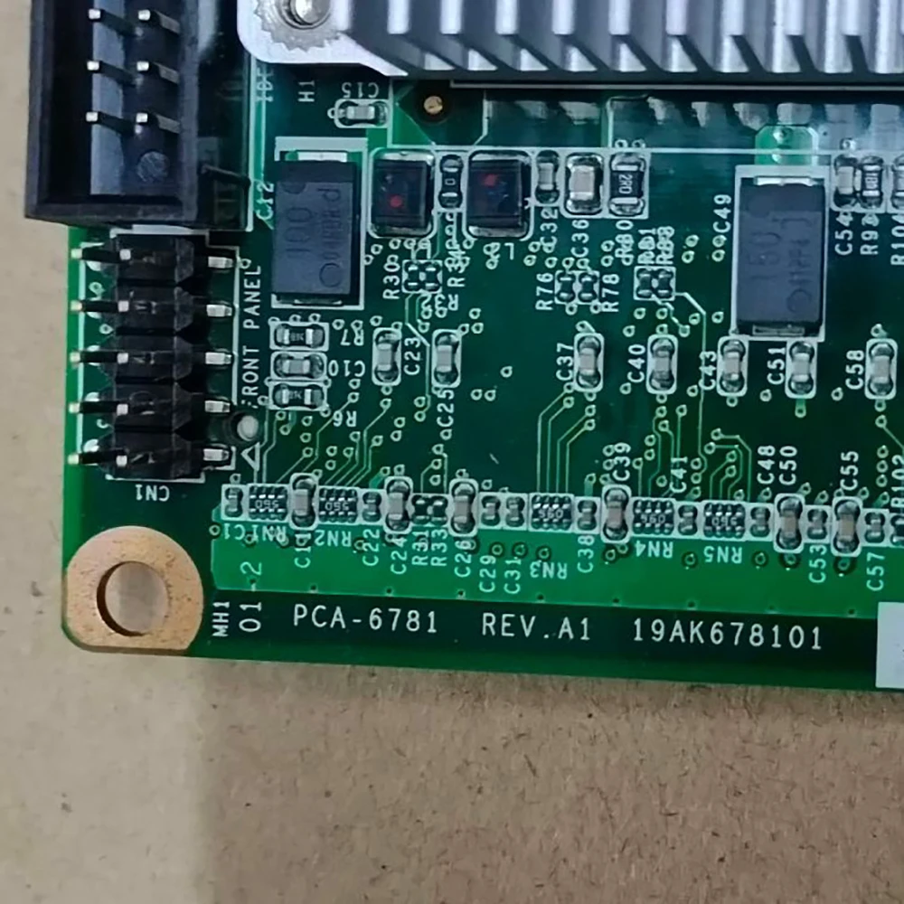 

Материнская плата промышленного компьютерного оборудования PCA-6781 REV.A1 PCA-6781VE