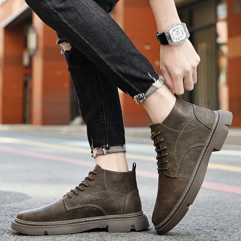 

Classic Men Comfortable Lace Up Non Slip Casual Short Boots Fashionable Brand with Winter Fleece and Warm Outdoor High Top Boots