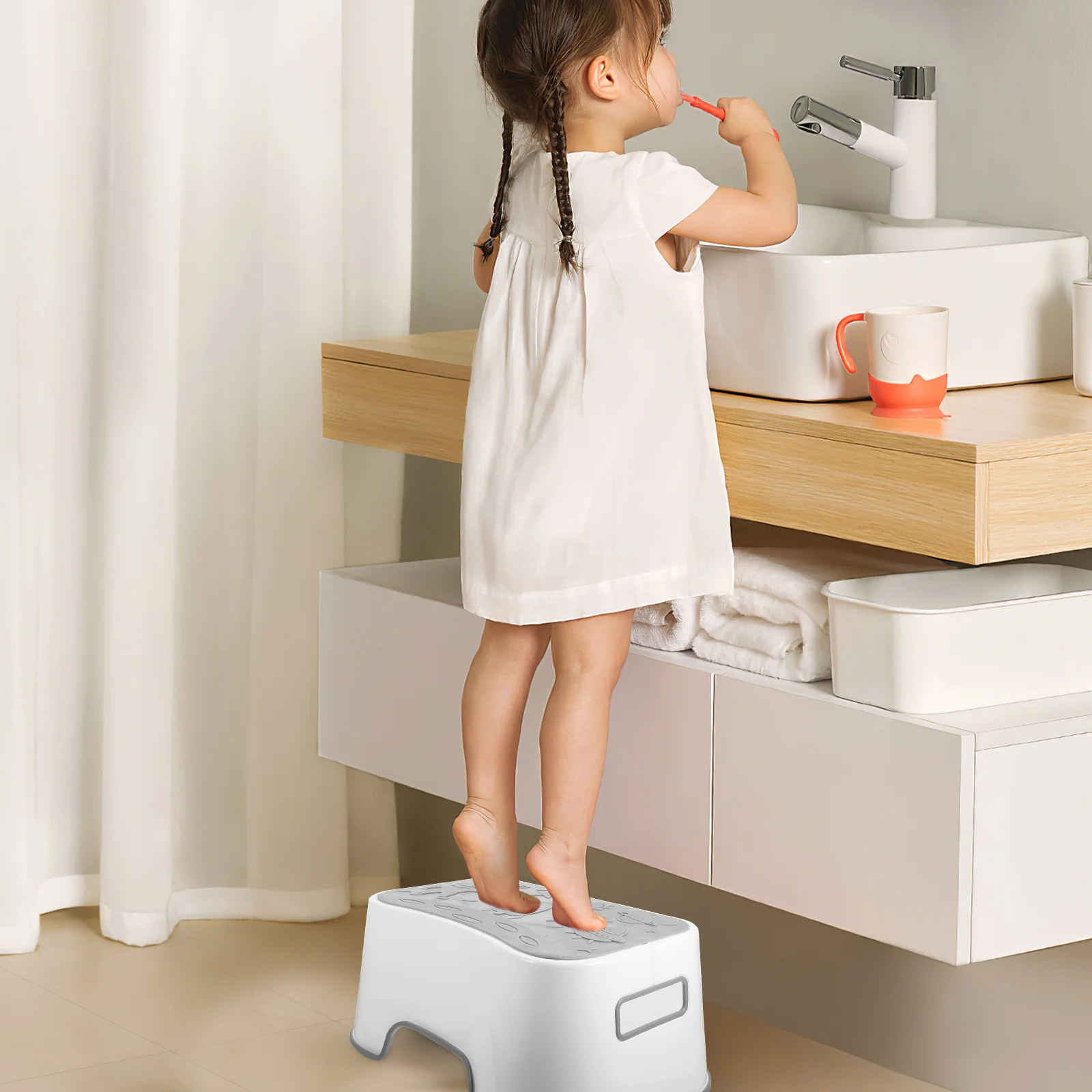 

Toilet For Adults Plastic Bathroom Footstool Compact Stable Heavy Duty Pp Squatting Stool For Home Use Stepping Stool