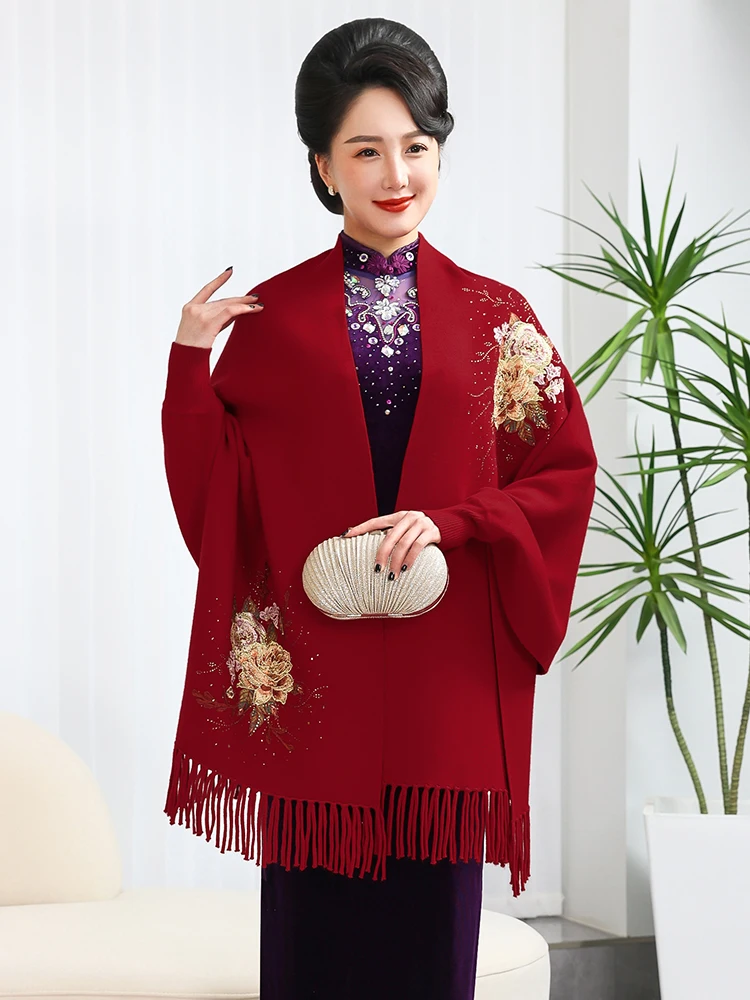 2025-new-women's-thickened-shawl-autumn-winter-wedding-banquet-mother-in-law's-dress-outerwear-high-end-fashion