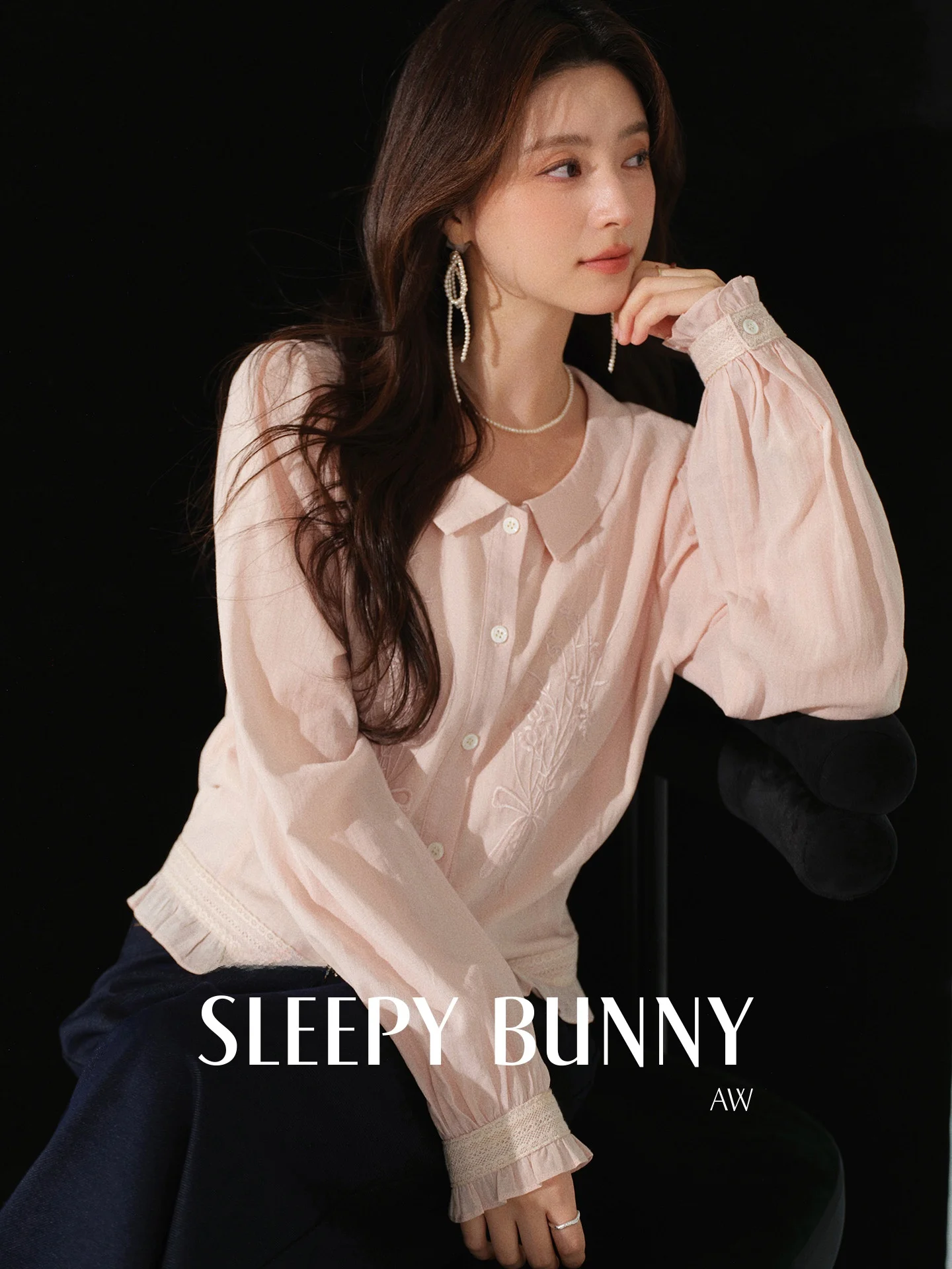 

Sweet Sle Embroidered Long Sve Cotton irt for Women Wood ain Design Youthful Looking ort Length Cardigan