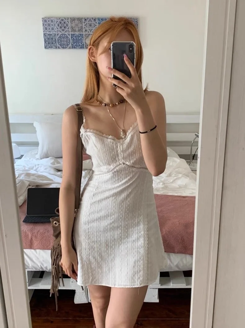 

Smoid Seo Ye Hwa 2025 Spring Summer Lace Pure Desire Waist-Cinching Strap Dress French Style Cotton Off-Shoulder Gown
