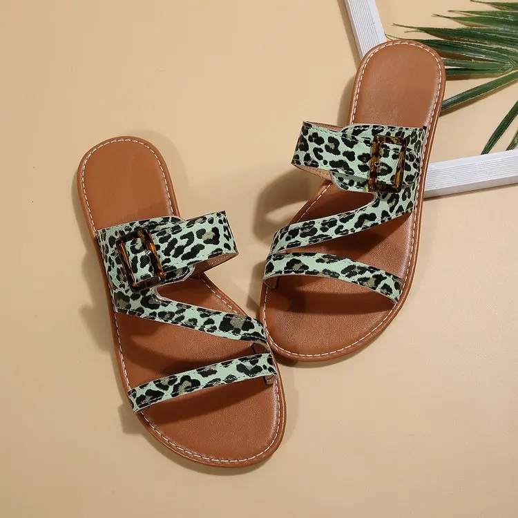 2024 Women Summer Leopard Pattern Sandals New Fashion Retro Large Flat Slippers Outdoor Vacation Beach Casual Shoes Lightweight