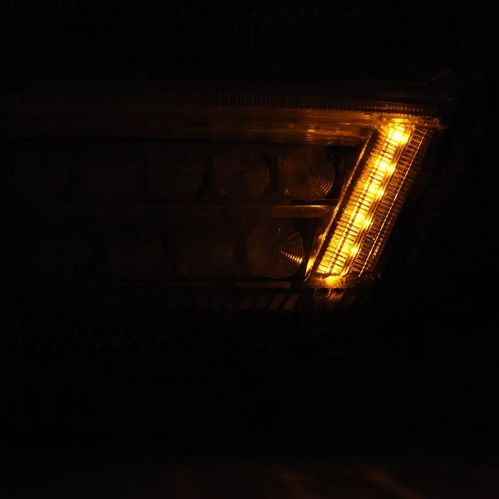 

Integrated LED Rear Brake Lamp Plastic Tail Light for Kawasaki ZX10R 2011-2014 Motorcycles Retrofit Accessories