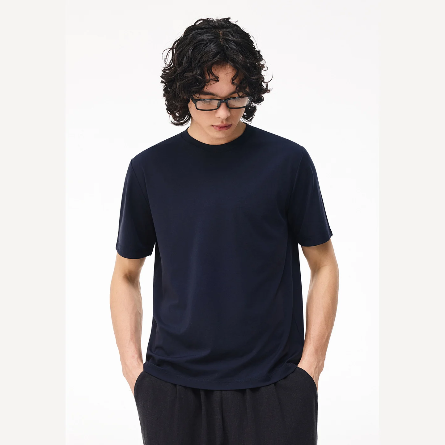 Mens Lyocell Silk Blend Air Layer T Shirt Relaxed Fit Crew Neck Short Sleeve Breathable Soft Summer Casual Tee for Men and Women