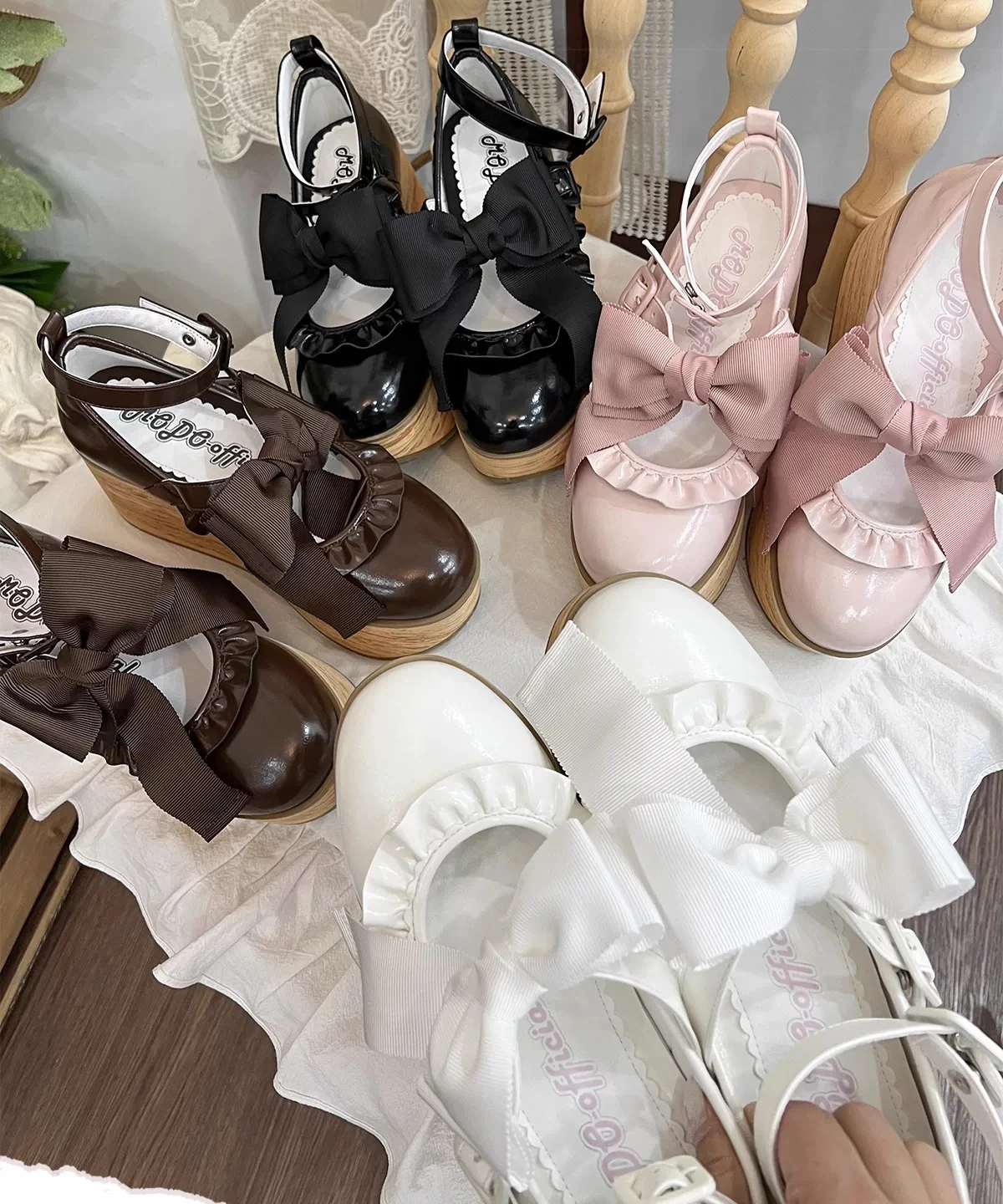 

Японские оригинальные милые туфли в стиле Лолита с краем в виде листьев лотоса, на платформе, имитация под дерево, весенние, для женщин