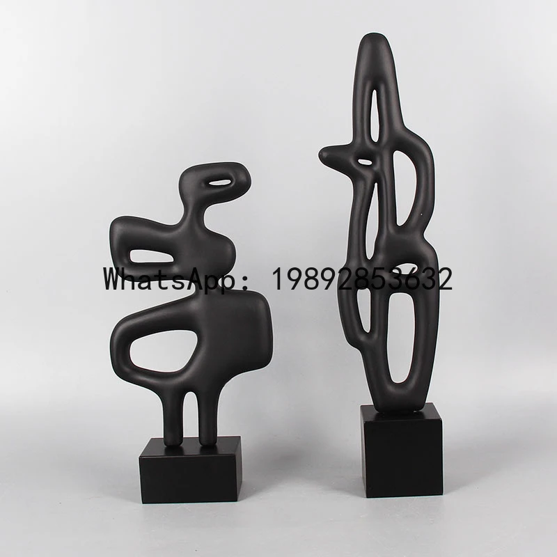 

Resin Handicraft Hollow Geometric Sculpture Black and White Irregular Decorative Figurines Room Decoration Accessories