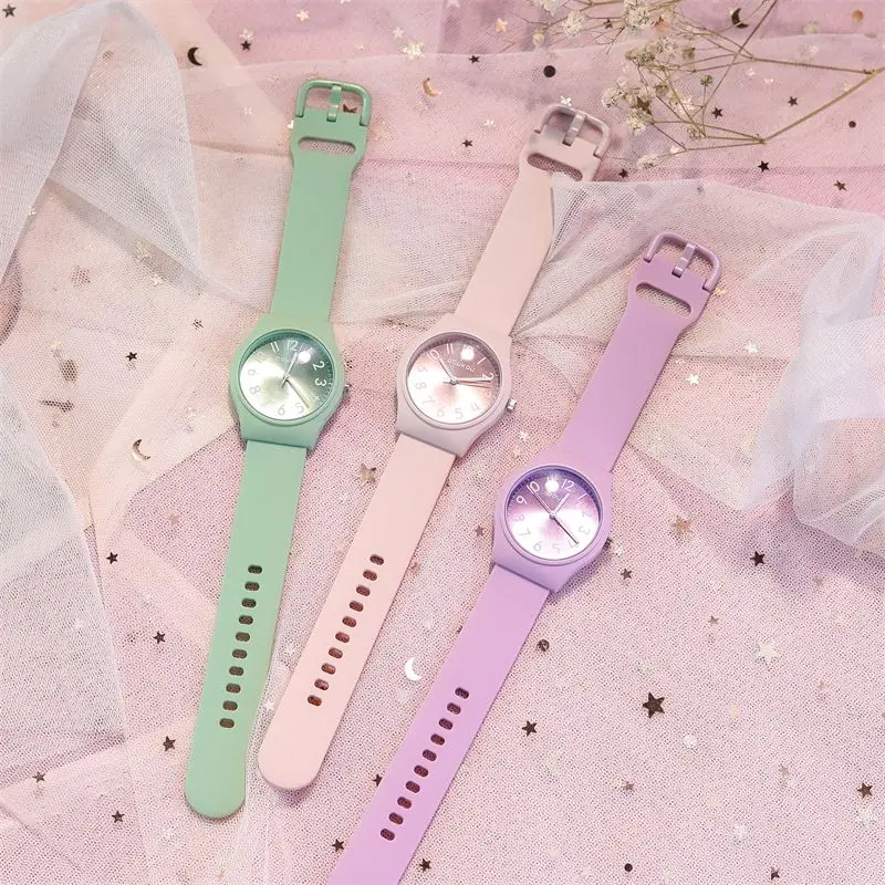 Reloj deportivo de cuarzo para niño y niña, pulsera con esfera pequeña, correa de silicona, resistente al agua, versión coreana, regalo