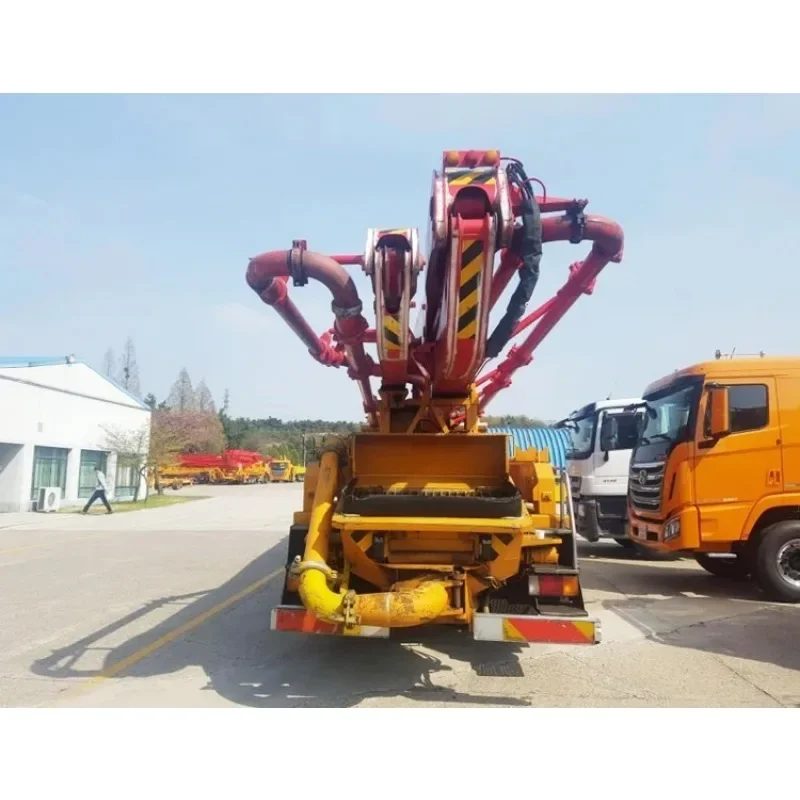 Factory Price Concrete 38m Truck Mounted Concrete Pump for Sale