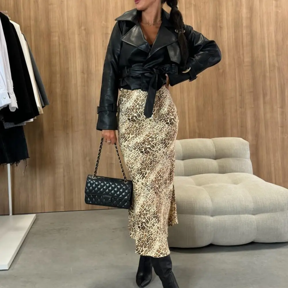 

Women Midi Skirt High Waist Leopard Print Loose Fit Mid-calf Length Skirt Commuting Style Zipper Design Skirt