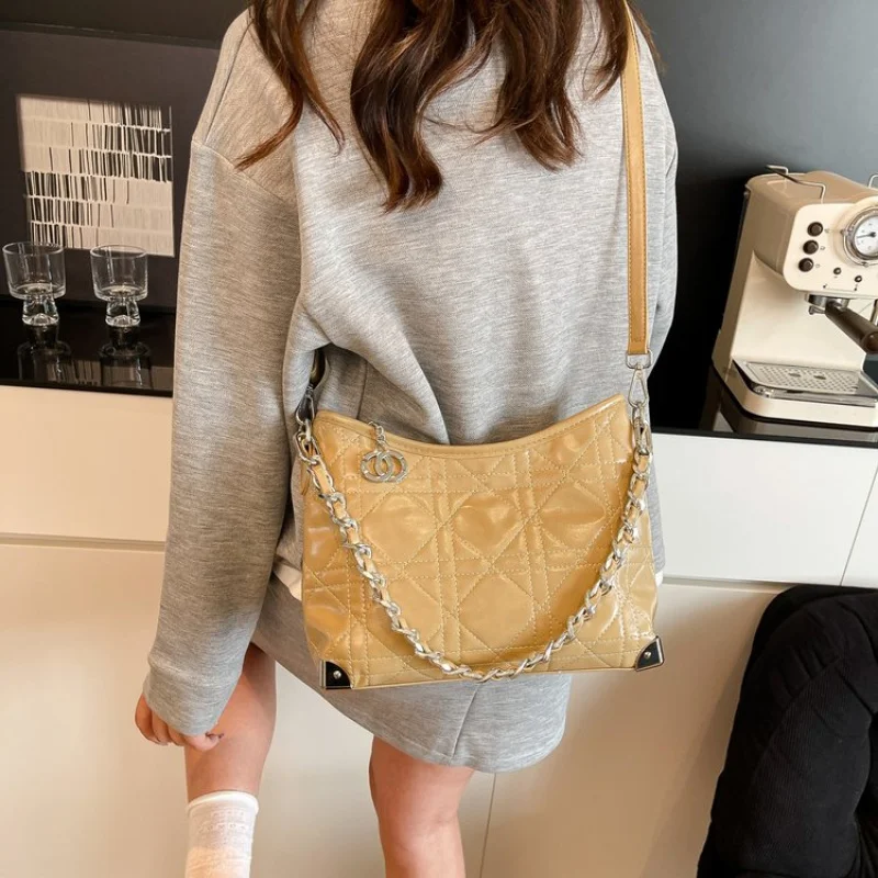 

Шикарная кожаная сумка через плечо, женская сумка через плечо, стильная женская сумка-тоут, роскошный бренд, известный дизайнер, элегантная