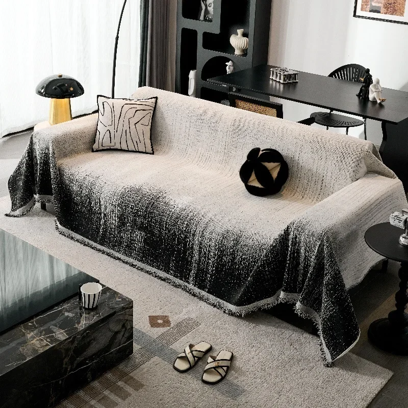 Luxury Chenier Anti Cat Scratch Sofa Towel Non-Slip Contrasting Color Sofa Blanket Super Soft Armchair Protector for All Seasons