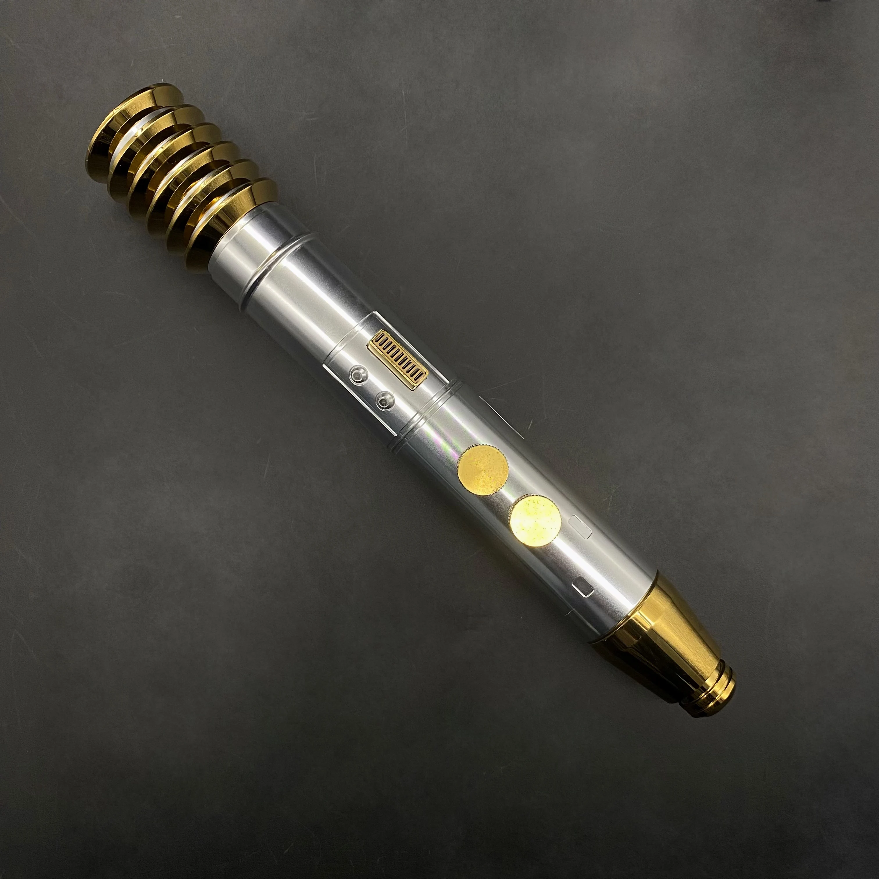 

Festo Kestis Lightsaber Neopixel Proffie v 2.2 Sensitive Smooth Swing Metal Heavy Dueling RGB Pixel Toys Косплей Игра Фильм Опора