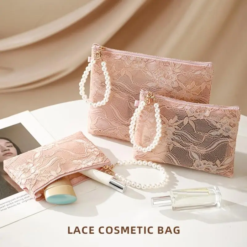 Kosmetiktasche aus Spitze mit Perlen-Handgelenkschlaufe und halbtransparentem Design, perfekt für die Aufbewahrung des täglichen Make-ups und für den Reisegebrauch. – Detail 7