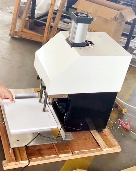 ماكينة حفر الأقمشة القماشية الأوتوماتيكية، ماكينة ثقب الثقب الجلدية للأكياس البلاستيكية