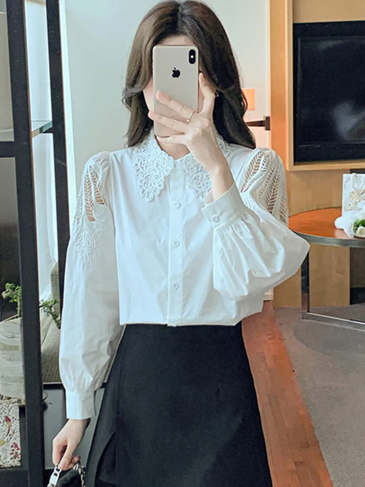 SMTHMA New Autumn Design Embroidered Hollowed Out Shirt Women Beaded Lace Neck Loose Slim Long Sleeved Blouse Top