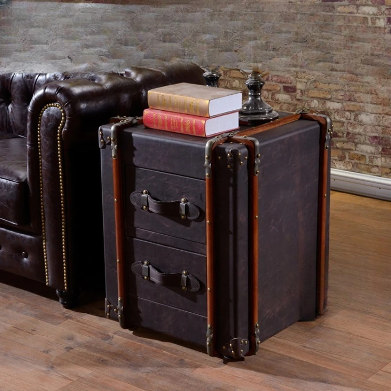 Retro cabinet European corner bar leather edge