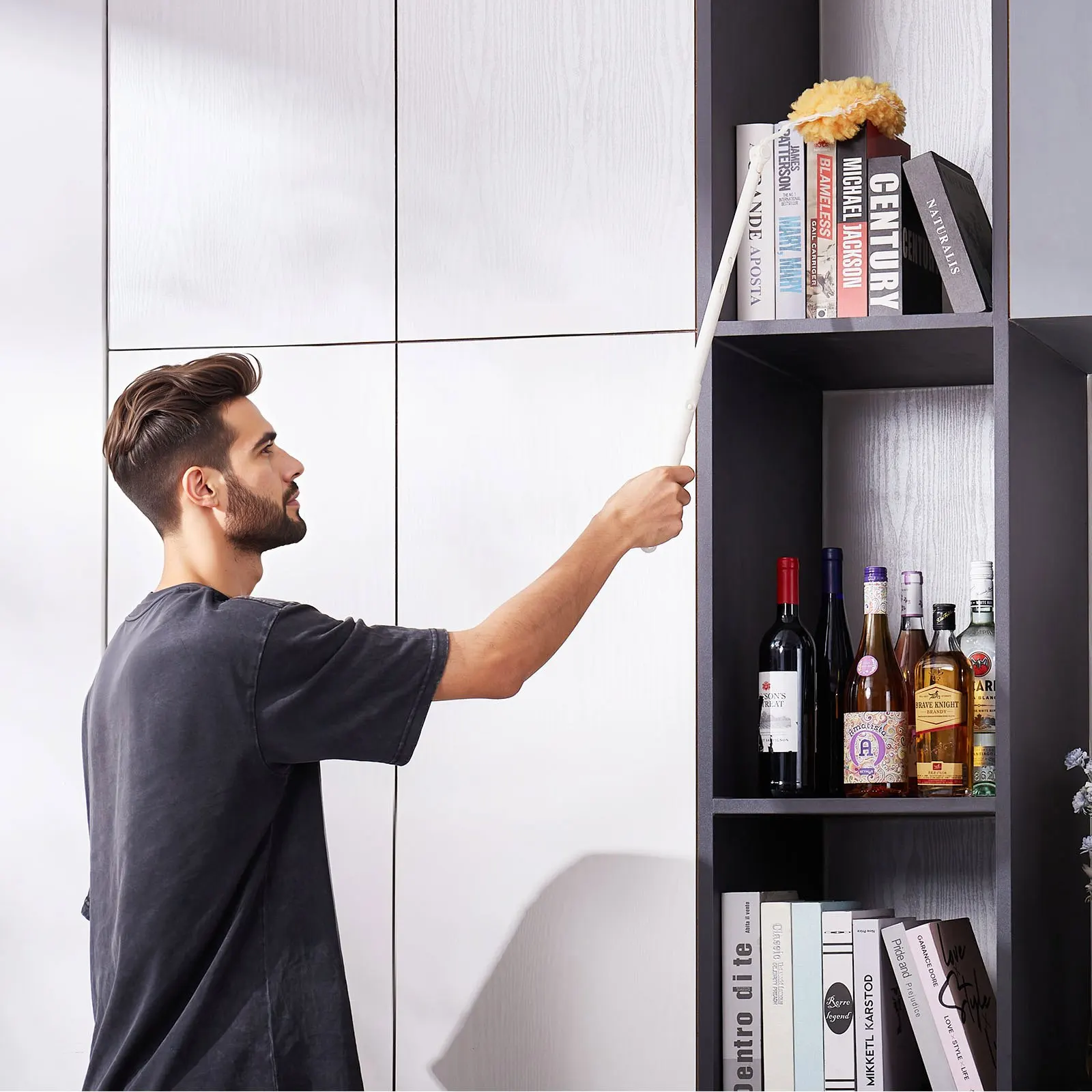 

Набор для чистки с длинной ручкой 3 фута (90 см) для мебели, жалюзи, потолочных вентиляторов, 10 одноразовых сменных насадок из нетканого материала, вращение на 360 градусов