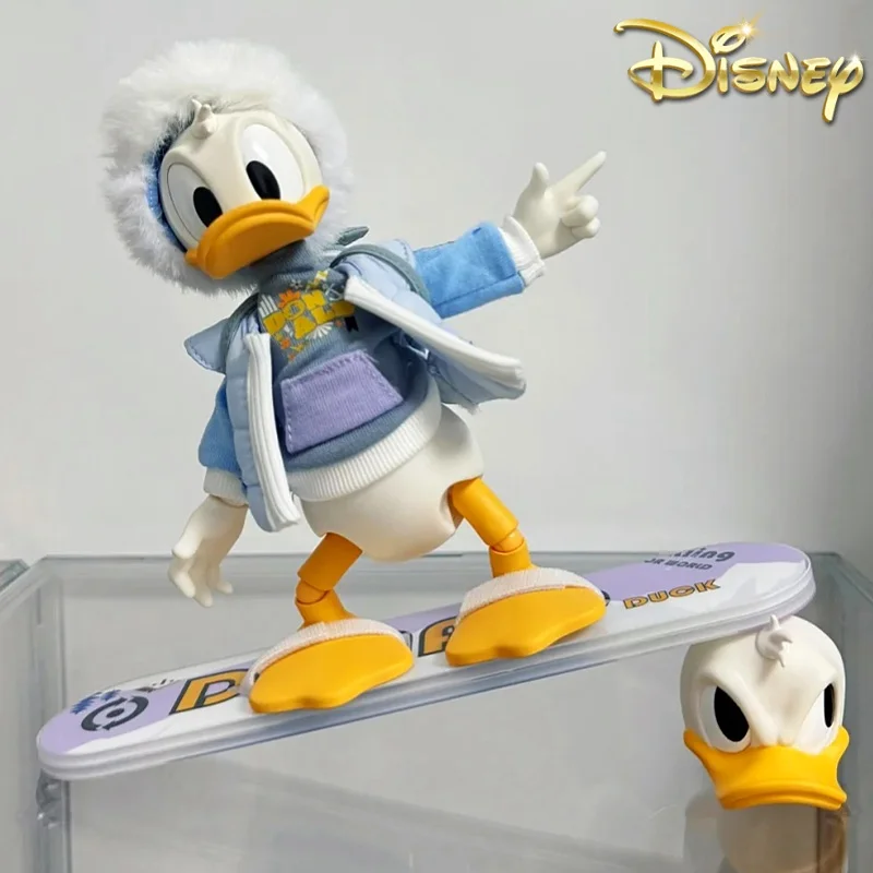 

Original Disney Mickey Snow Board Club Series Goofy Donald Duck Anime Figures Model Garage Kit Decorative Doll Toy Gifts