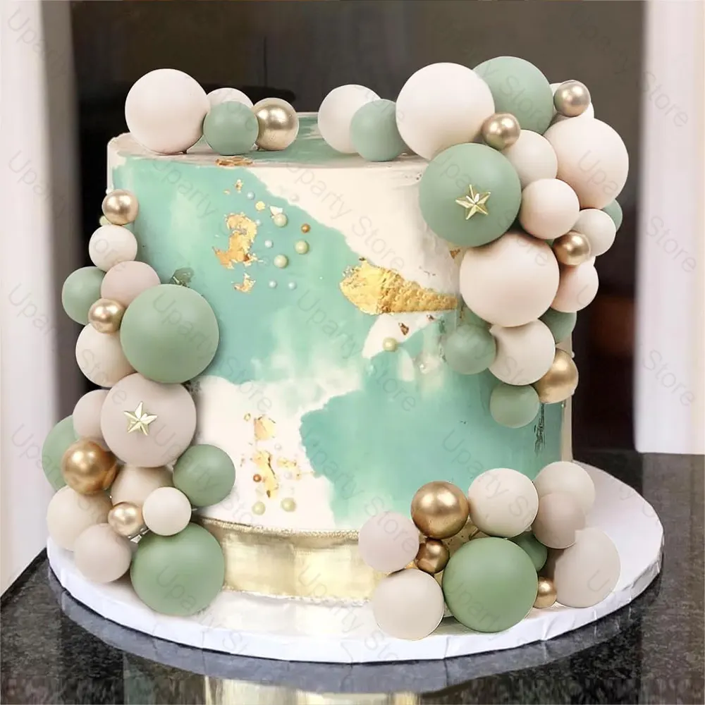 קישוטי עוגה כדורי קצף בגוונים ירוקים וחומים