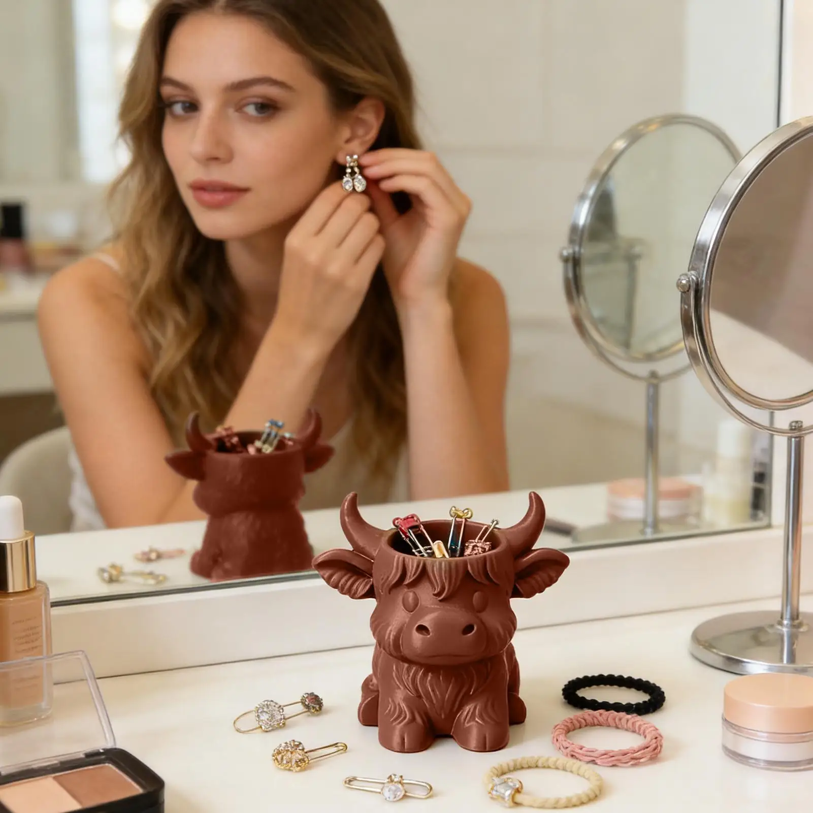 

Подставка для карандашей в форме коровы, аксессуары для рабочего стола, коробка для хранения, органайзер для ручек, держатель для студентов, для дома, офиса, студии, школы, общежития