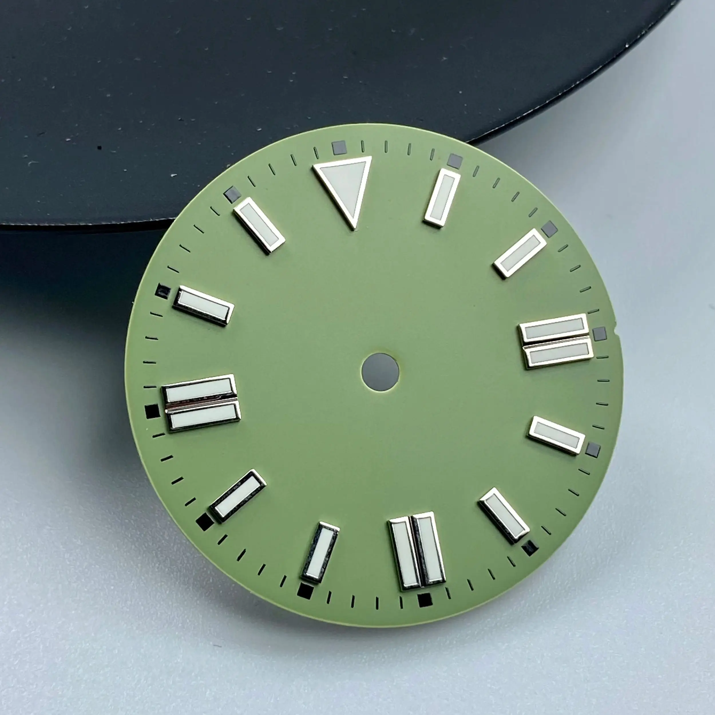 28.5mm Pistachio Lavender Beige Matte Watch Dial Suitable for NH35/36 Mechanical Automatic Movement Green lume Case Mod Parts