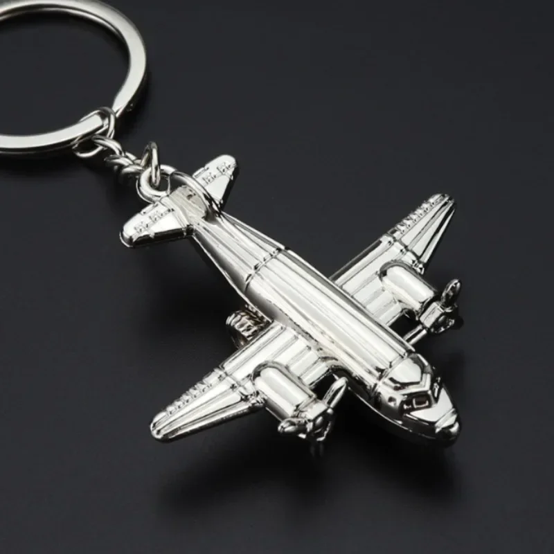 Creative 3D Airplane Model Keychain Brand New Metal Exquisite Men\'s Keychain Gift