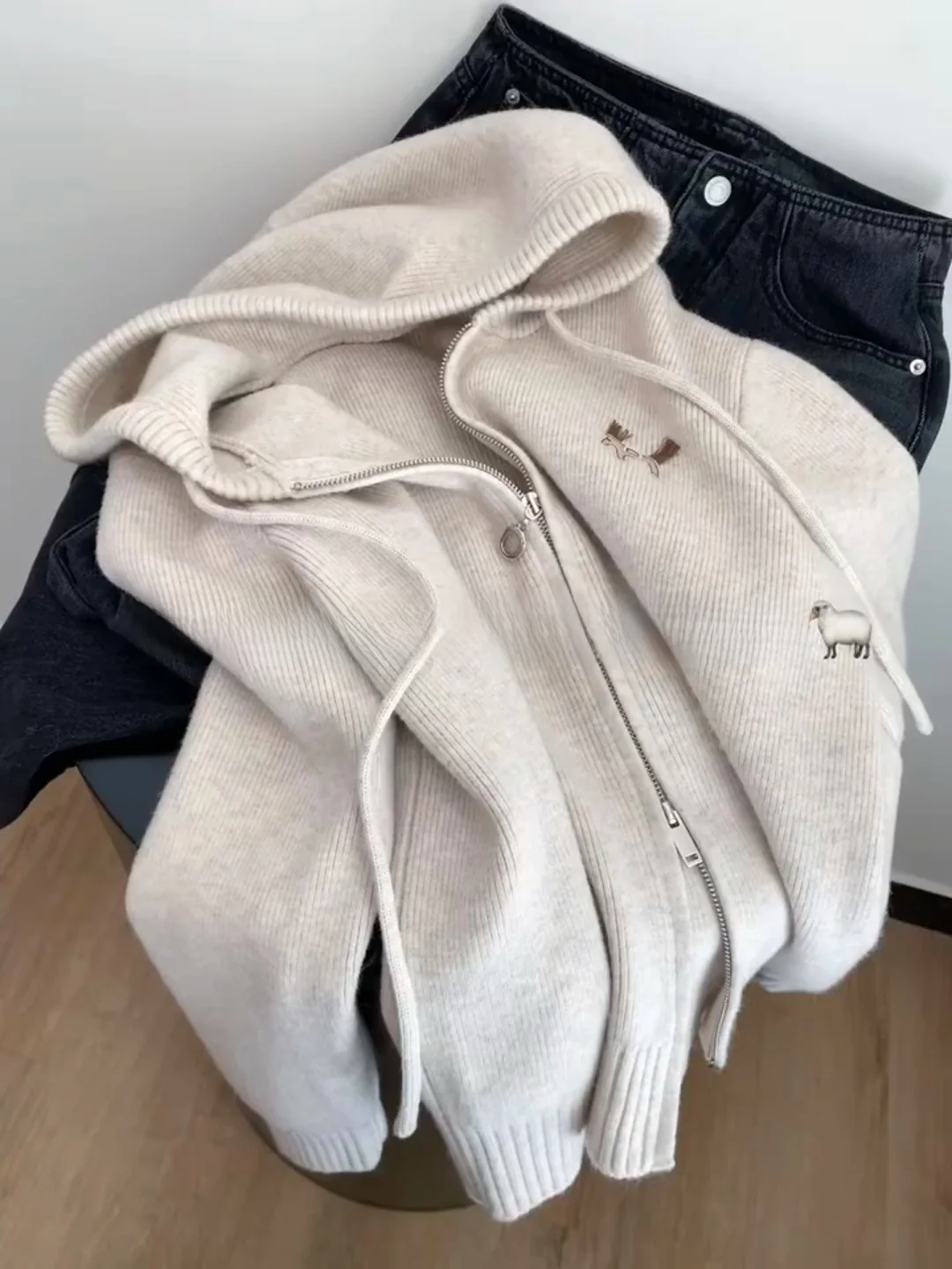 سترة بغطاء للرأس محبوكة من Laid-ba مع تصميم بسحاب مزدوج للخريف والشتاء، سترة على شكل قلب للفتيات مضادة للشيخوخة، مريحة وفضفاضة... #1