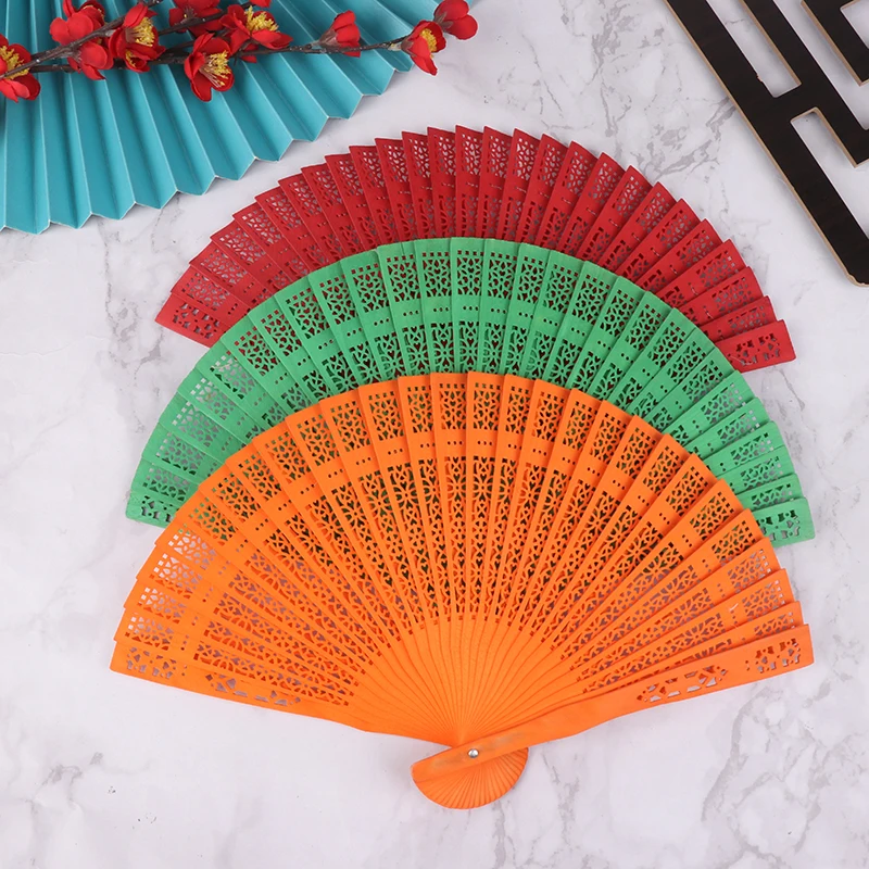 1pc Fashion Wedding Hand Fragrant Party Carved Folding Fan Chinese Wooden Fan Vintage Hollow Antiquity Folding Fan Gifts