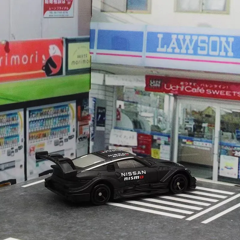 Takara Tomy Tomica No.13 Nissan Fairlady Z NISMO GT500 Alloy Car