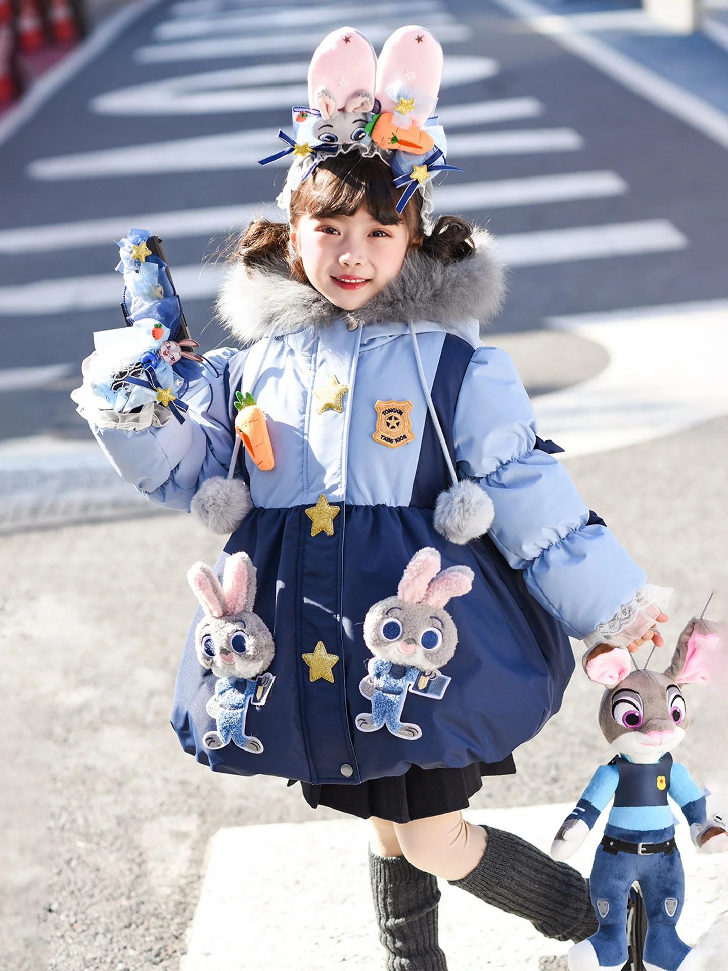 

Утепленное пуховое пальто для девочек в стиле полицейского кролика, теплое, средней длины, модное, белое, с наполнителем из перьев, в стиле принцессы.