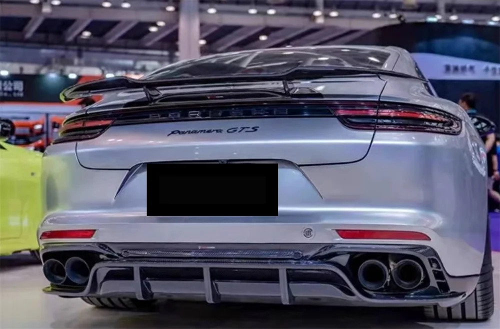 

Real Carbon Fiber Rear Diffuser Body Kit for Porsche Panamera 971 Upgraded CM Style Rear Bumper Splitter Body Kit